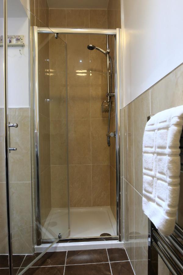 Elagh View Bed & Breakfast 런던데리 외부 사진